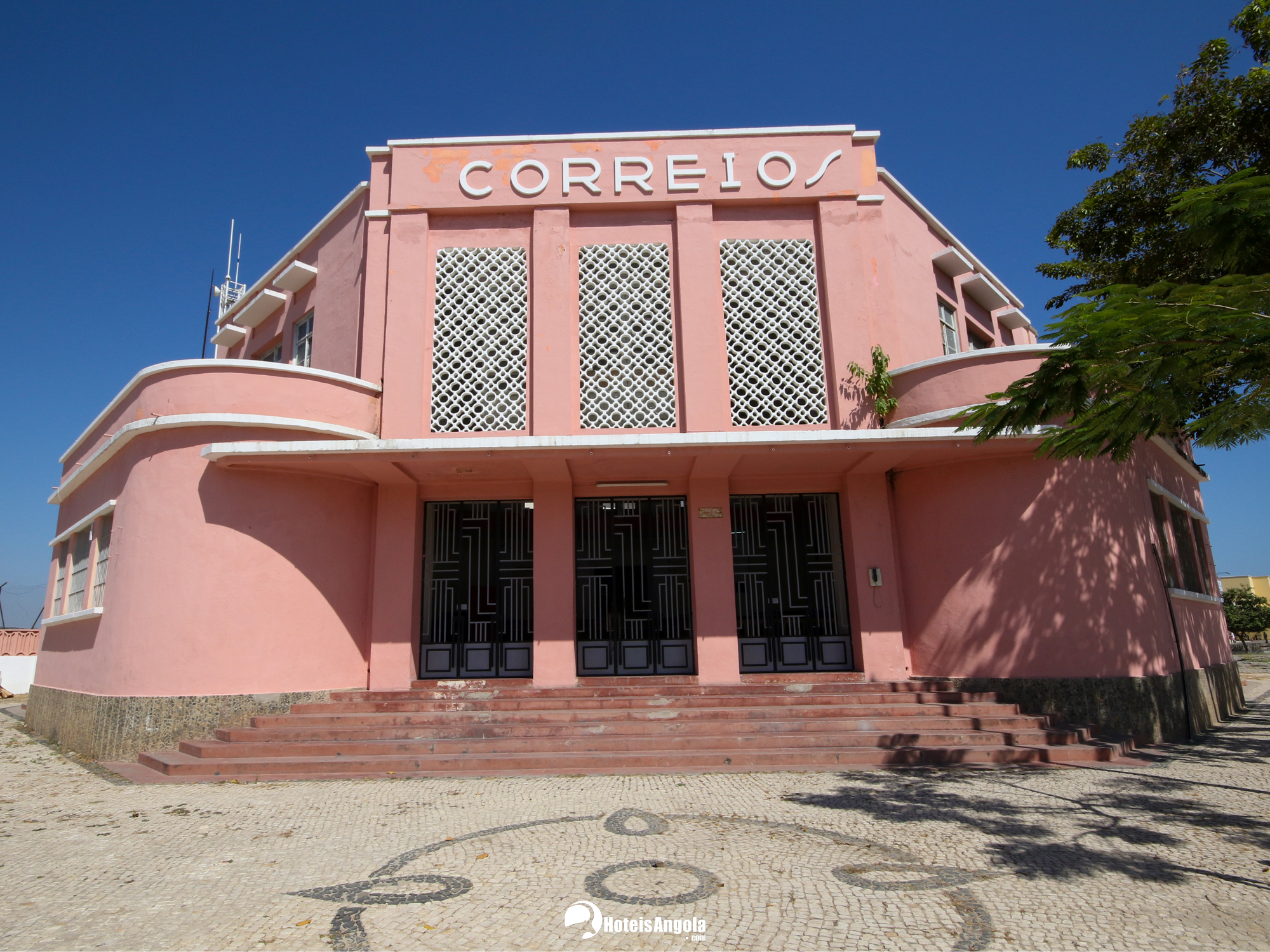 Lobito Post Office Building (Restinga)
