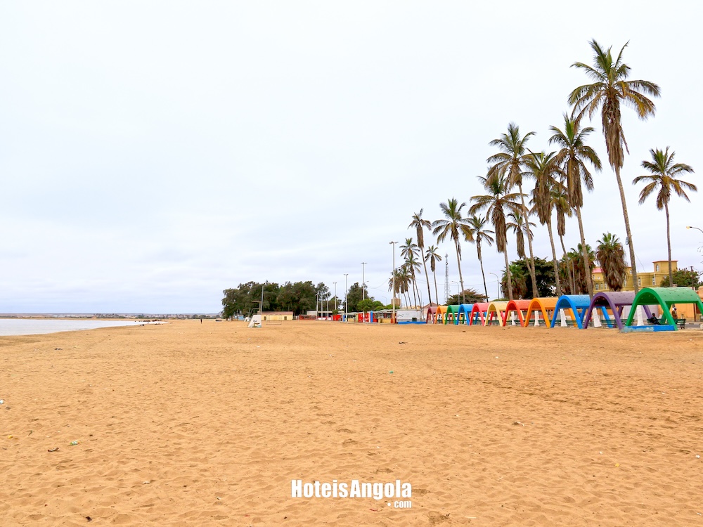 Mirages Beach (Waterfront)