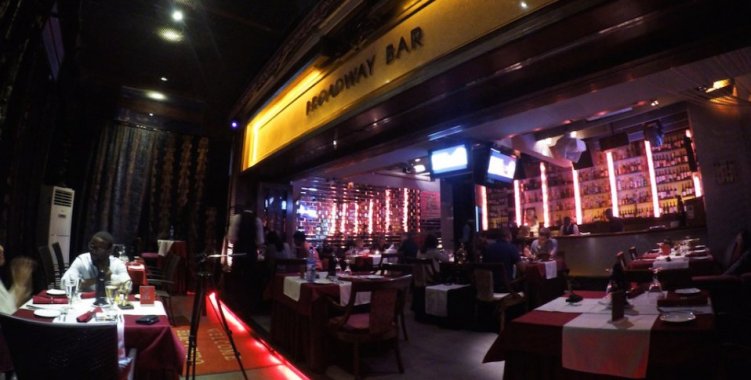 ANDY'S BROADWAY, Luanda