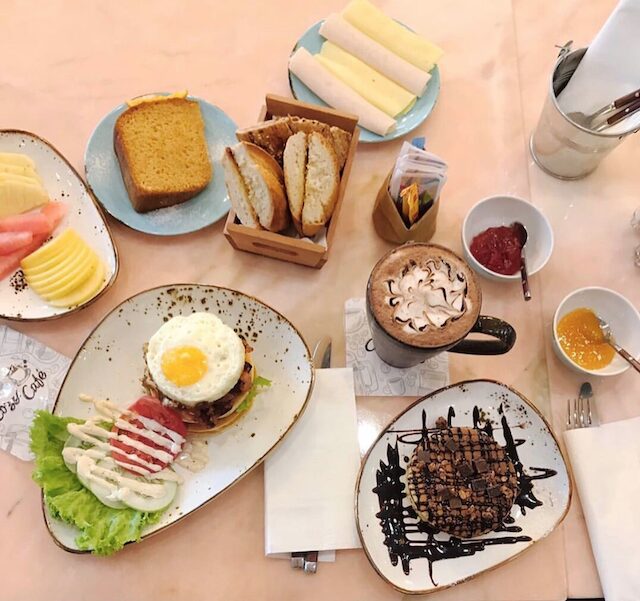 Cozy Café